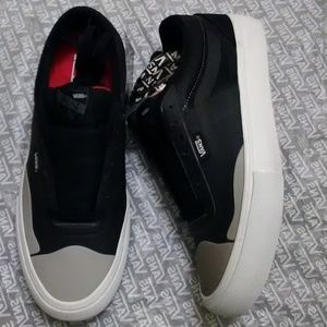 Vans AVE Pro shoes women size 8 - new in box